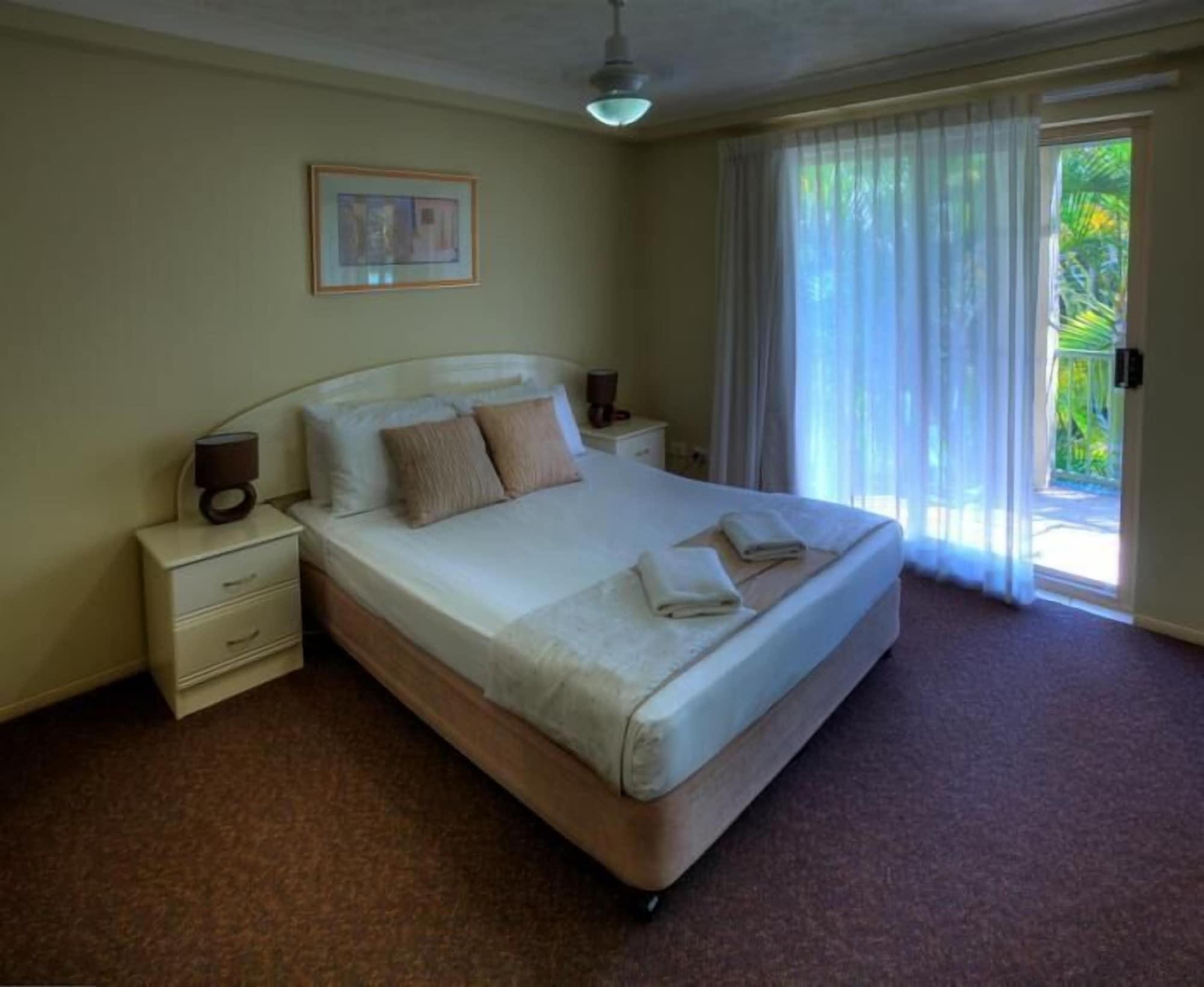 Bila Vista Kirra Beachside 3*