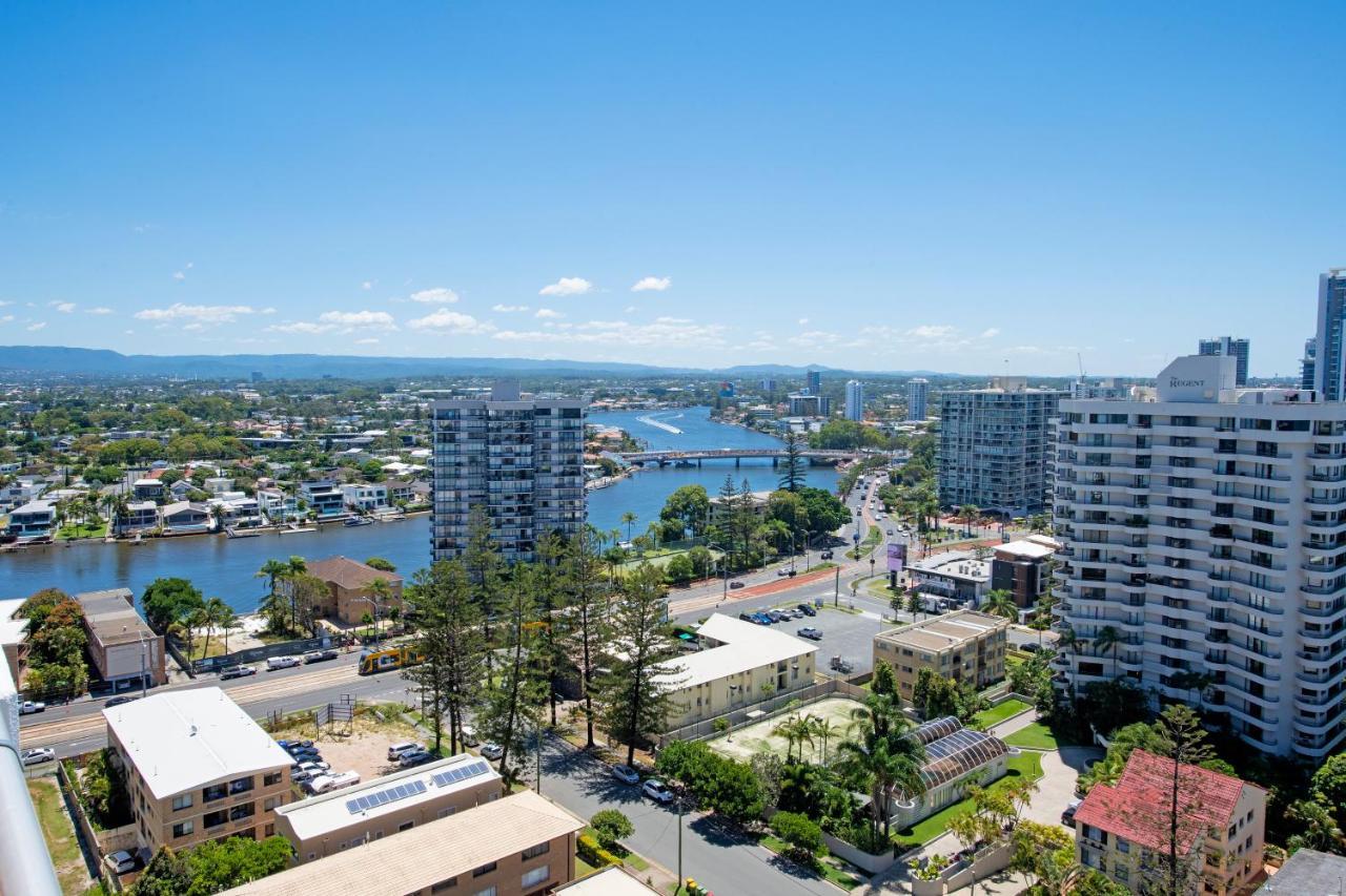 Apartment Awesome And River Views 3 Bedrooms Adobe Gold Coast