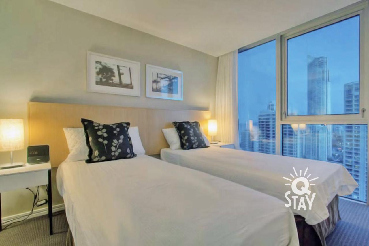 H Residences - Qstay Apartamento