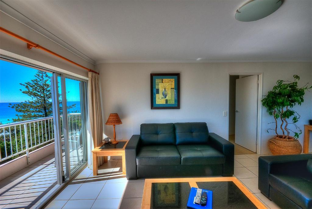 Narrowneck Court 4*