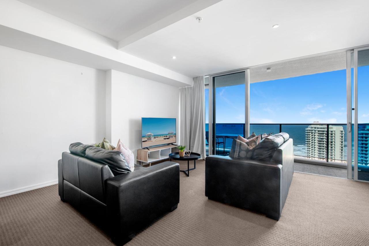 H Residences - Qstay Apartamento