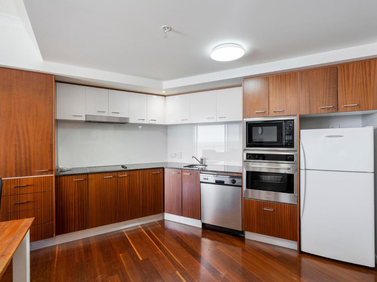 Chevron Renaissance - Private Gold Coast