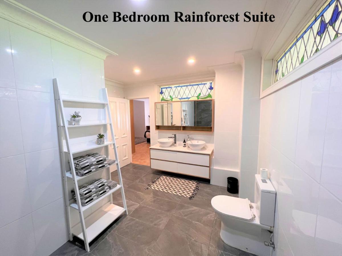 Mt Tamborine Stonehaven Manor Guest house