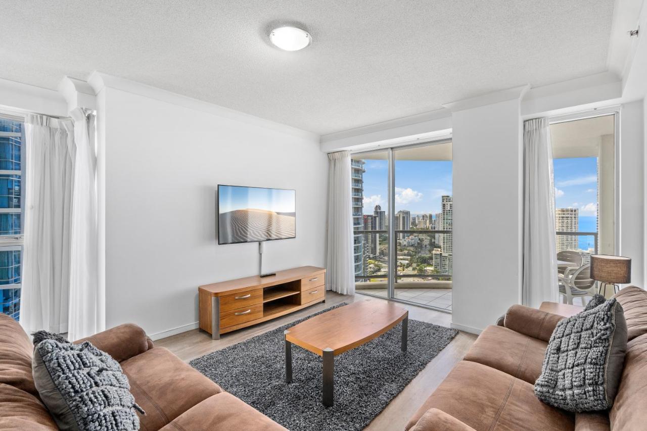 Chevron Renaissance - Private Apartment *
