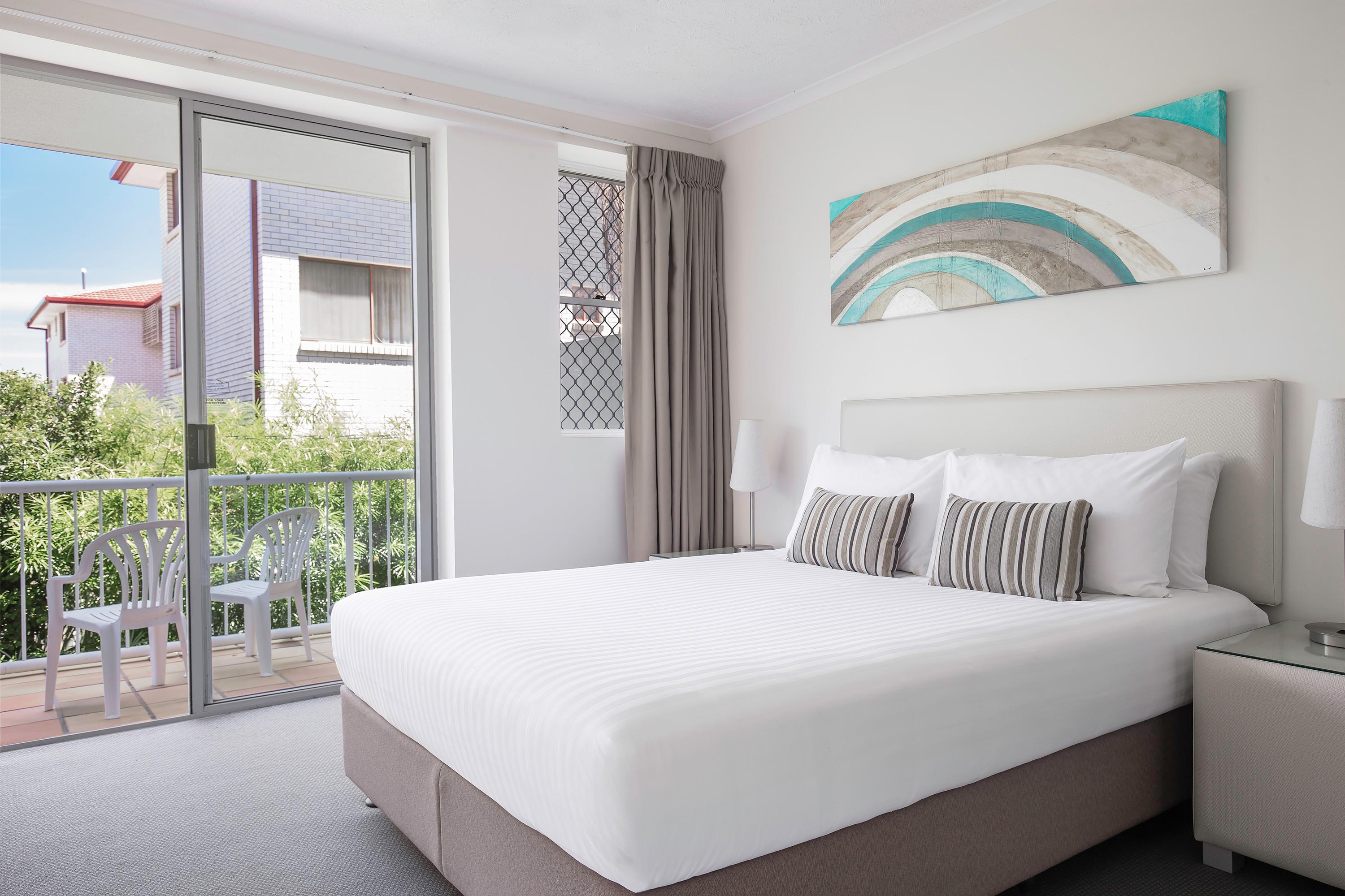 Breakfree Diamond Aparthotel