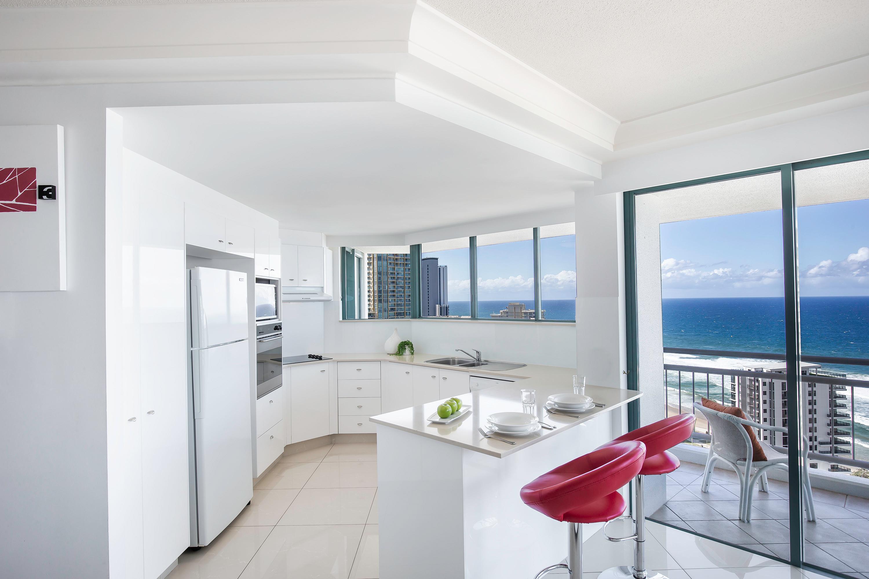 Aparthotel Mantra Crown Towers 4*