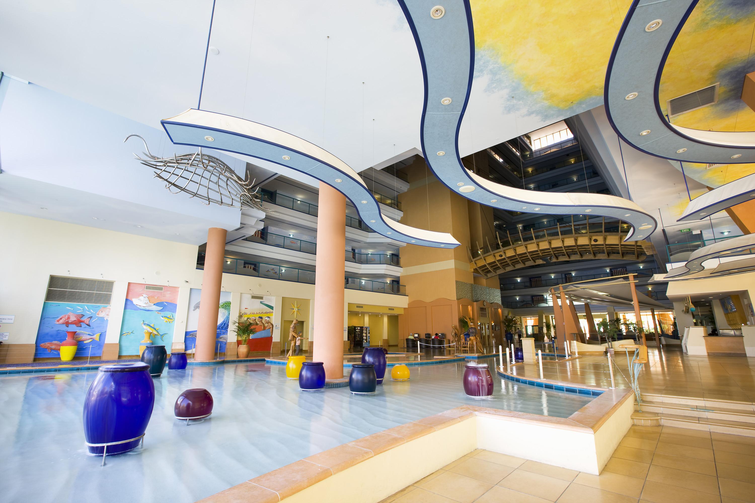 Mantra Crown Towers 4*