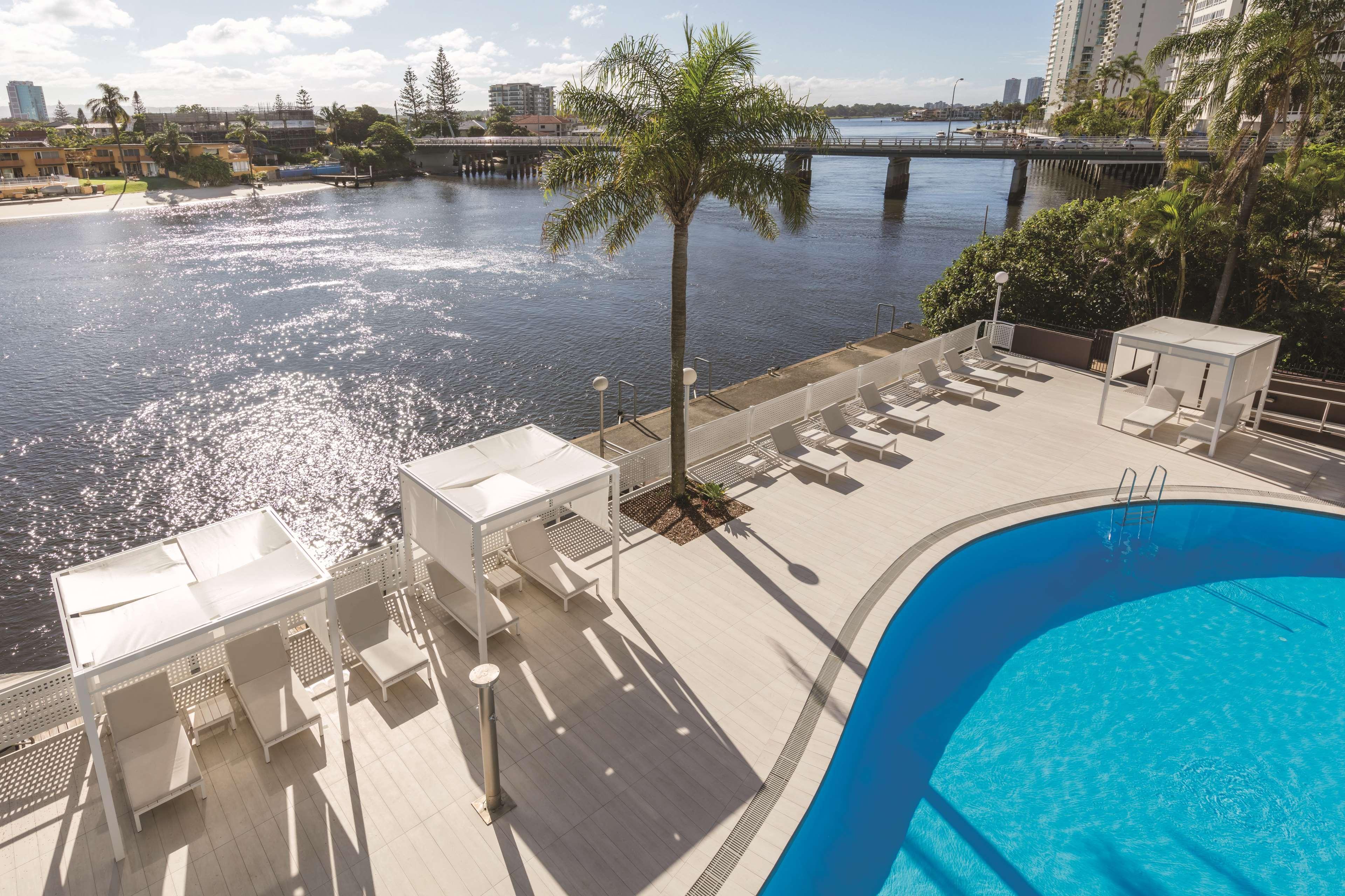 Vibe Hotel 4*