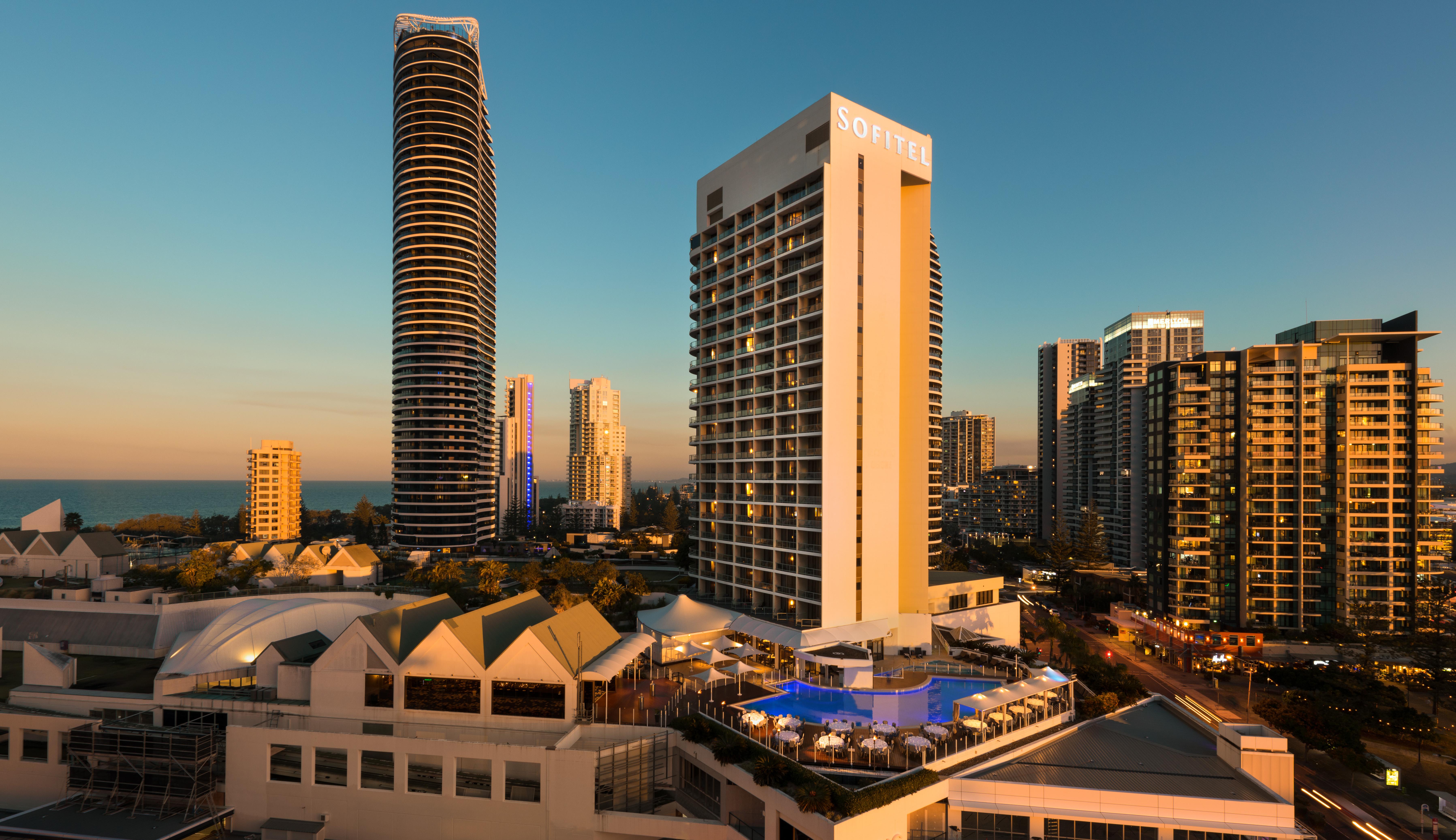 Hotel Sofitel Broadbeach 5*