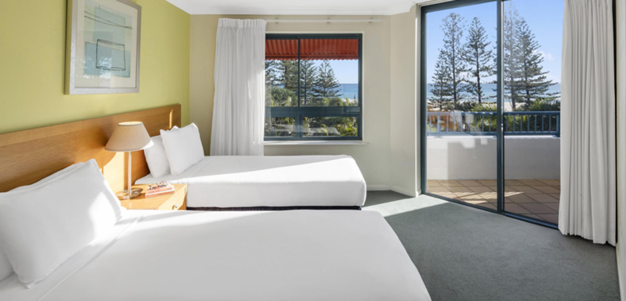 Oaks Calypso Plaza 4*