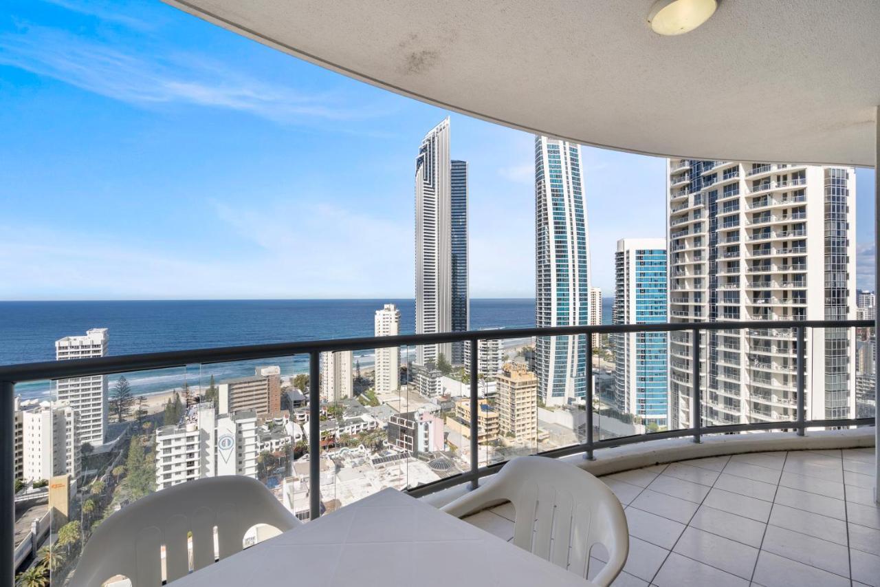 Chevron Renaissance - Private Apartment *