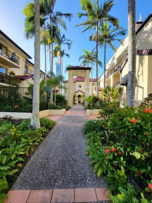 3 Bedroom Surfers Paradise * Gold Coast