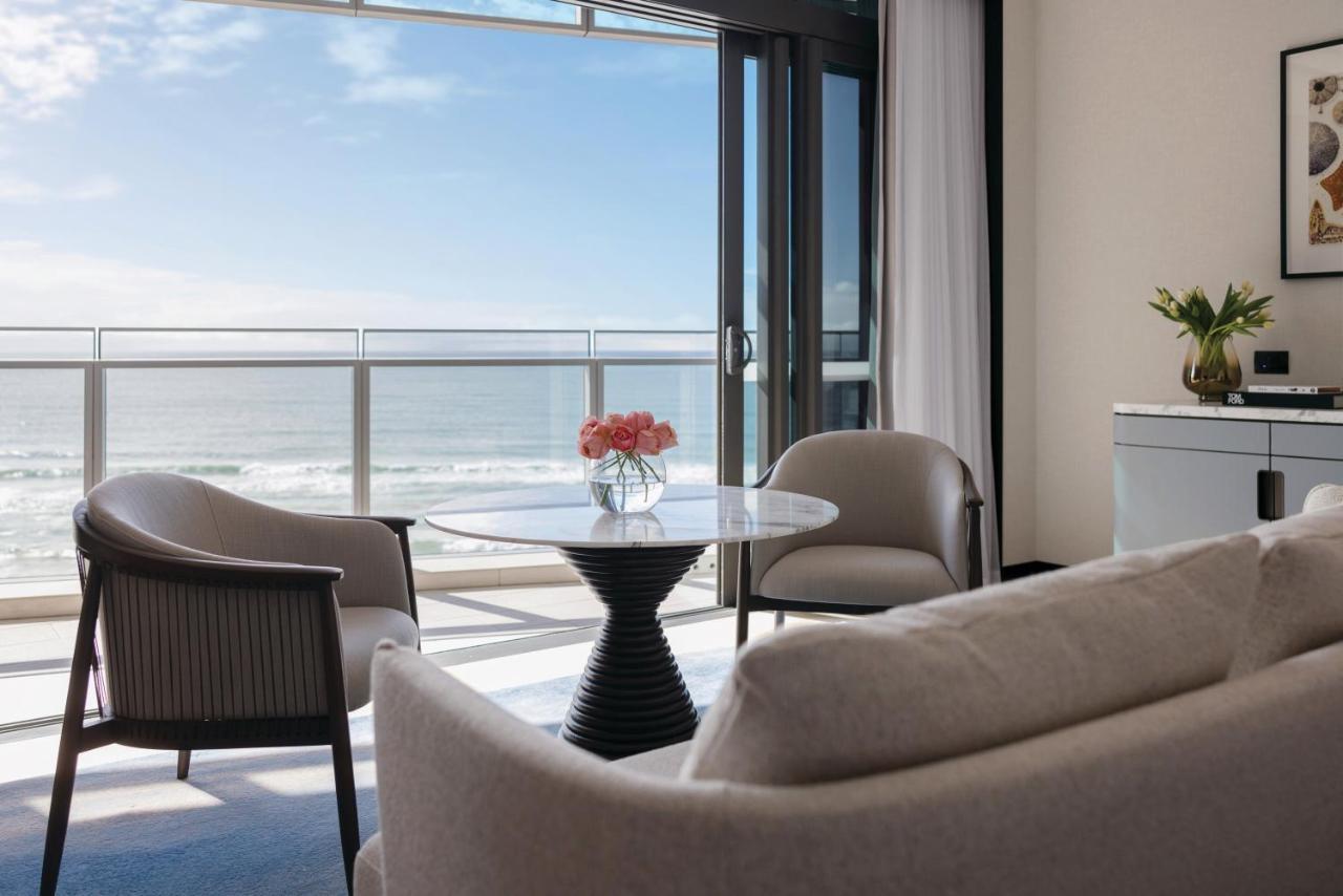 Hotel The Langham, And Jewel Residences 5*
