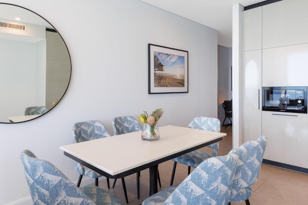 Meriton Surfers Paradise Aparthotel 5*