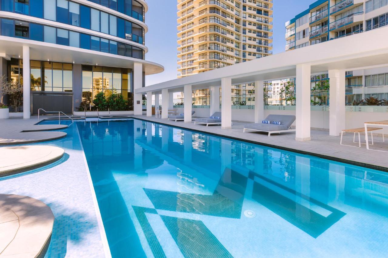 Aparthotel Meriton Surfers Paradise 5*