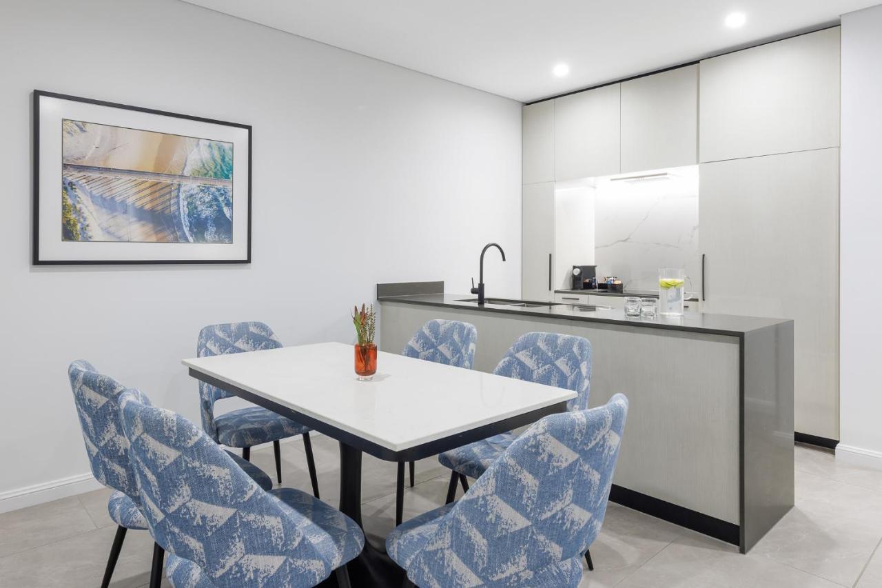 Meriton Surfers Paradise 5*