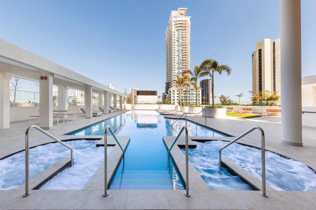 Meriton Surfers Paradise