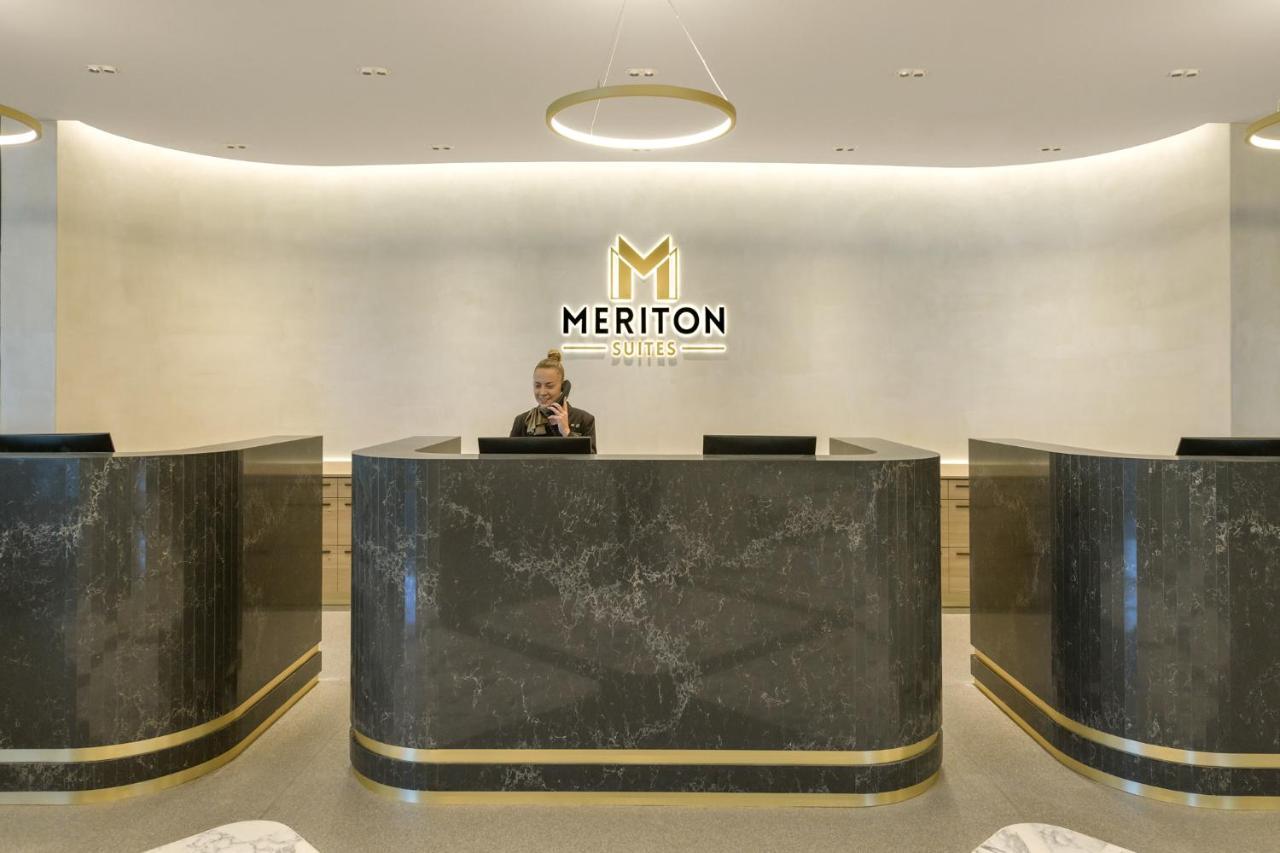 Meriton Surfers Paradise Aparthotel Gold Coast