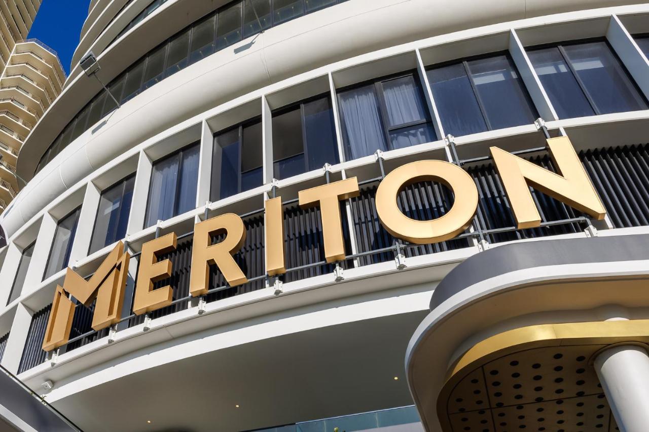 Meriton Surfers Paradise Aparthotel