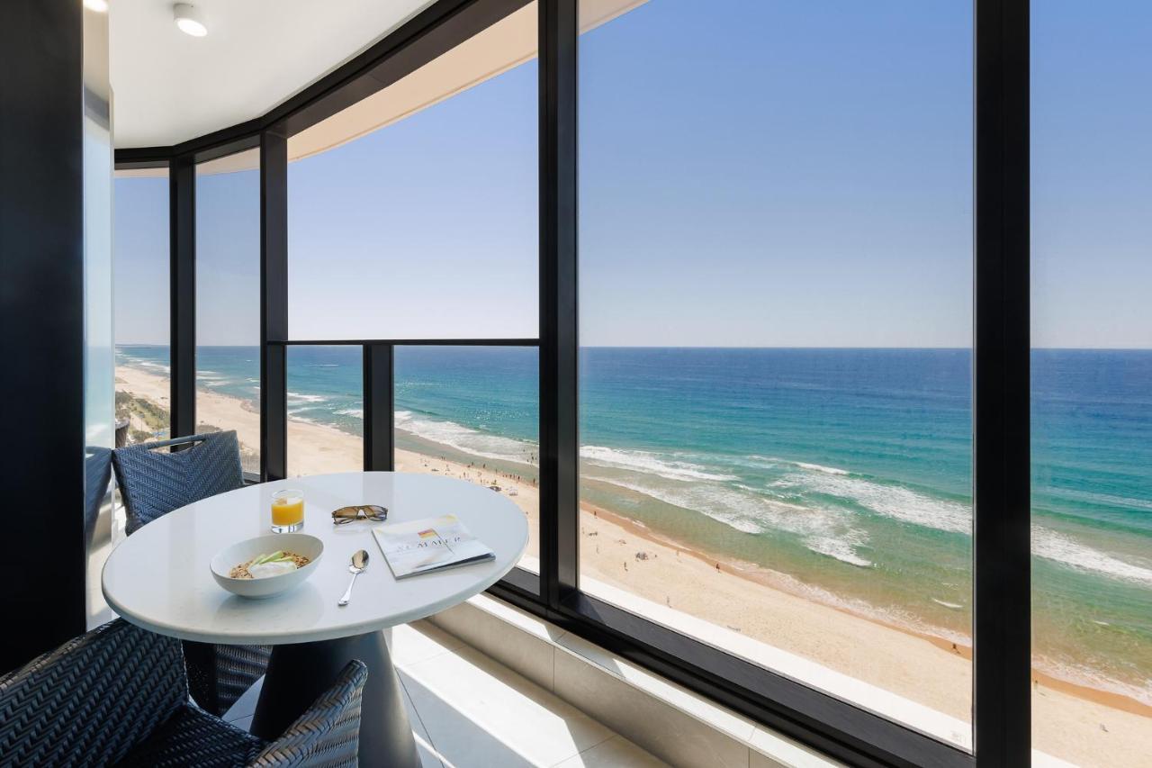 Meriton Surfers Paradise Aparthotel 5*