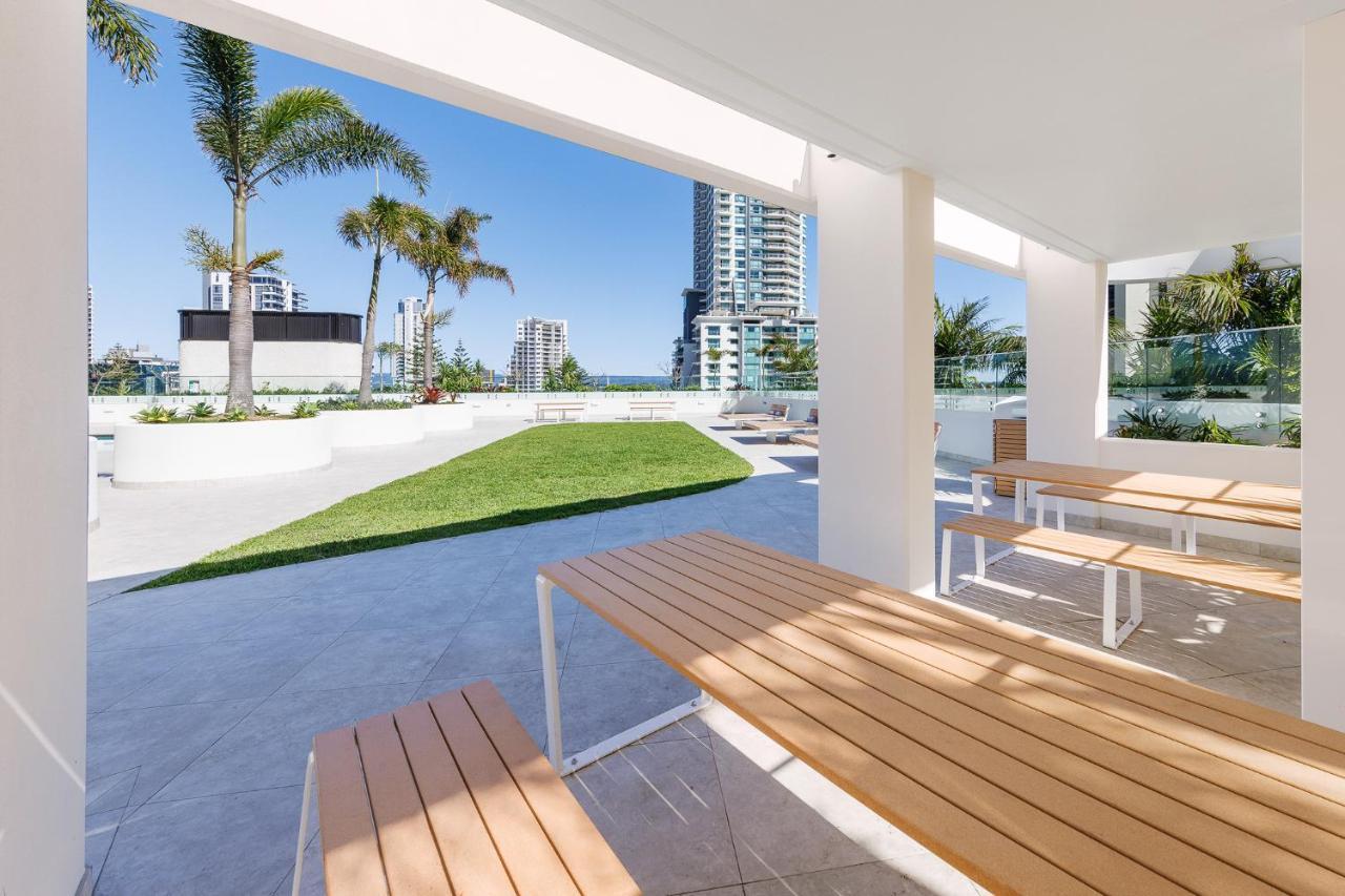 Aparthotel Meriton Surfers Paradise 5*