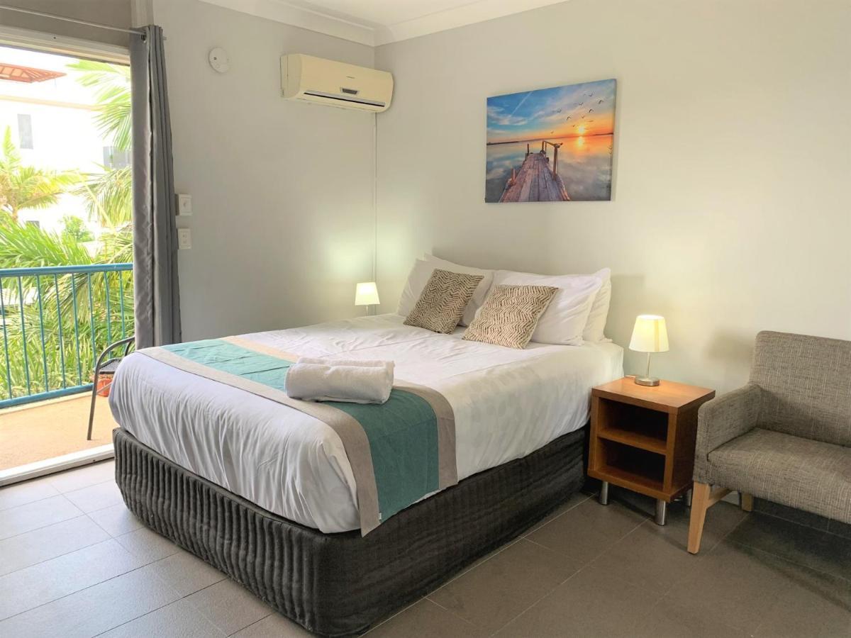 Aparthotel Broadwater Keys 3*