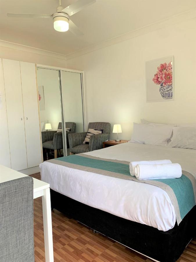 Broadwater Keys 3*