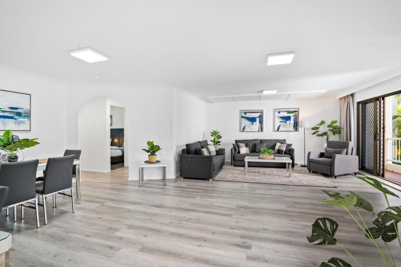 Coco Bella Retreat In Surfers - Sleeps 6-8