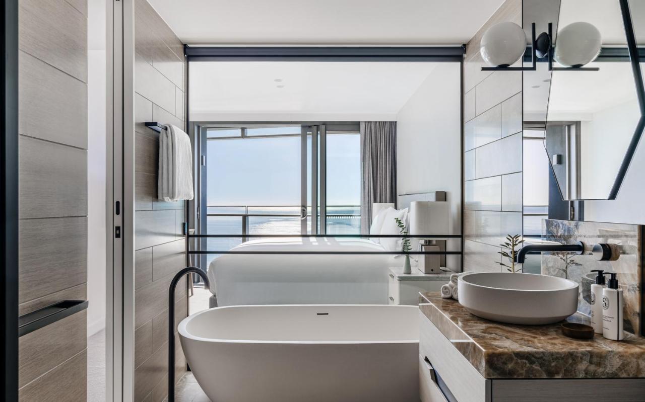 The Langham, And Jewel Residences 5* Gold Coast