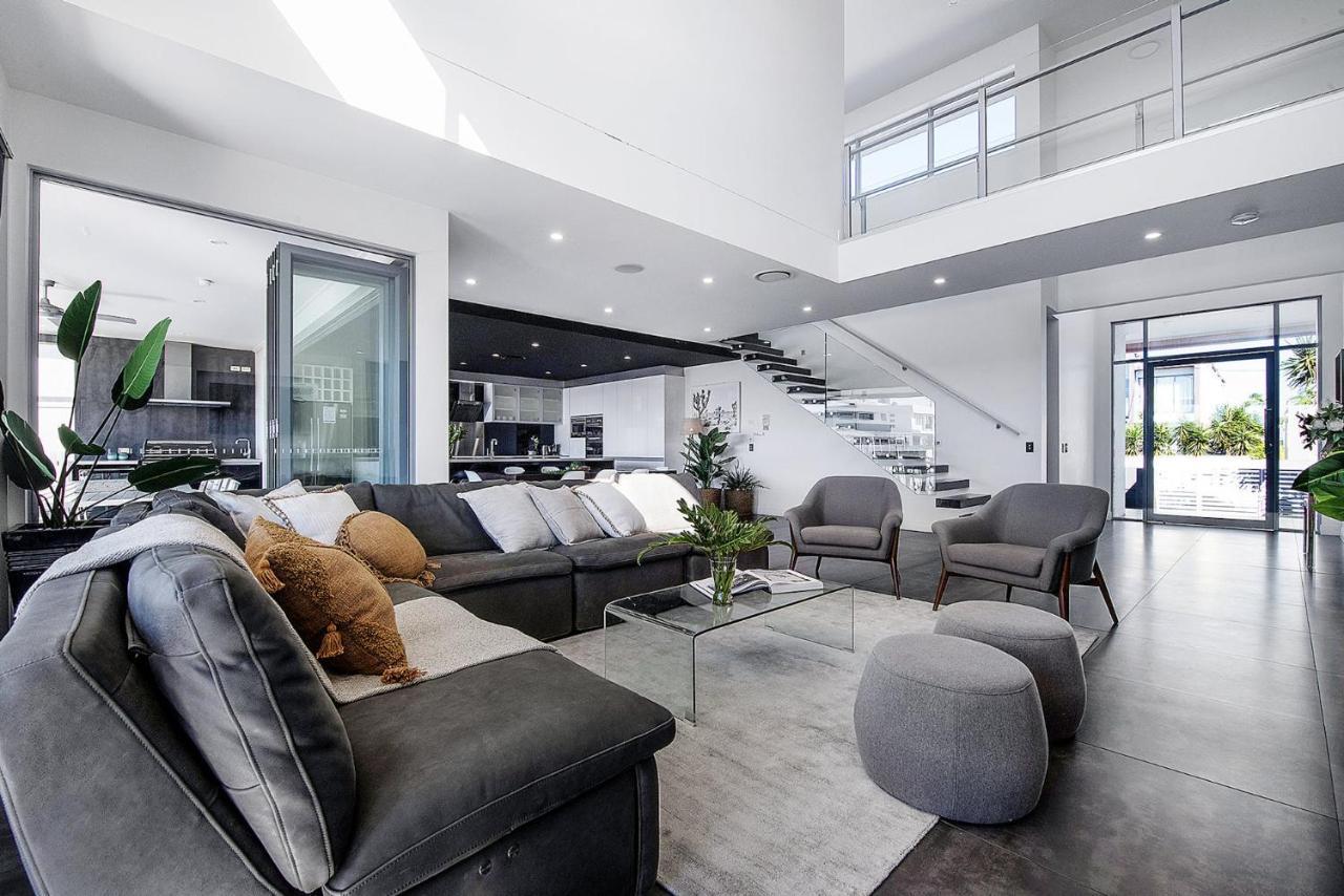 Luxico The Grand Holiday home