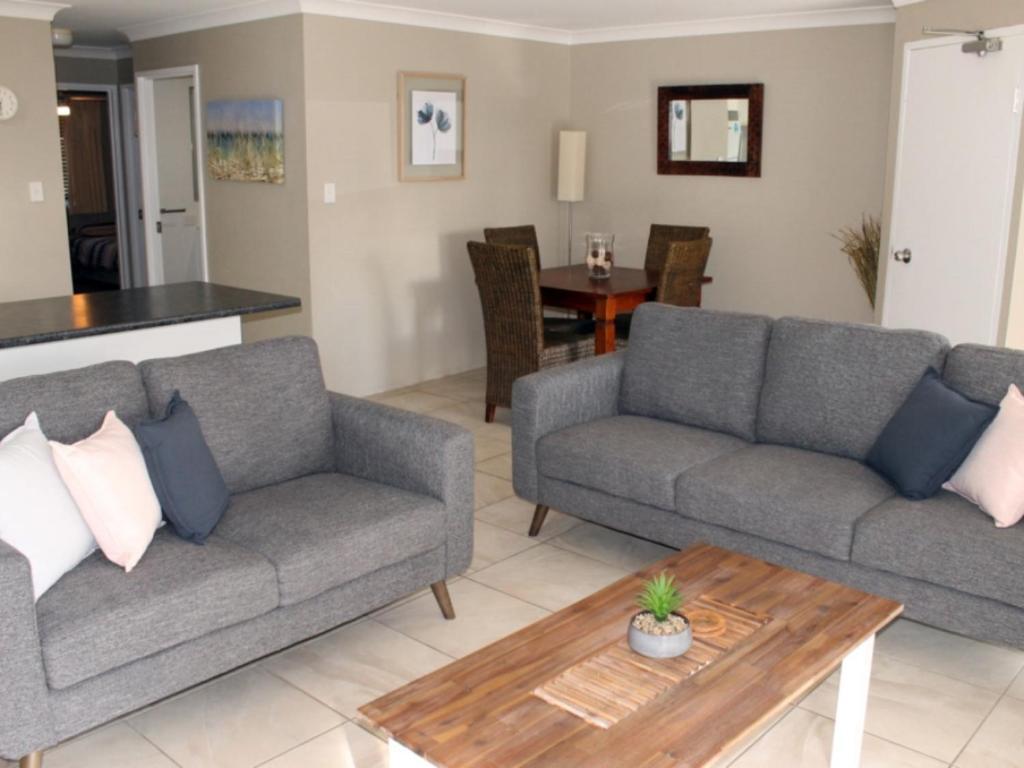 Paradise Grove - Hosted By Burleigh Letting Apartment