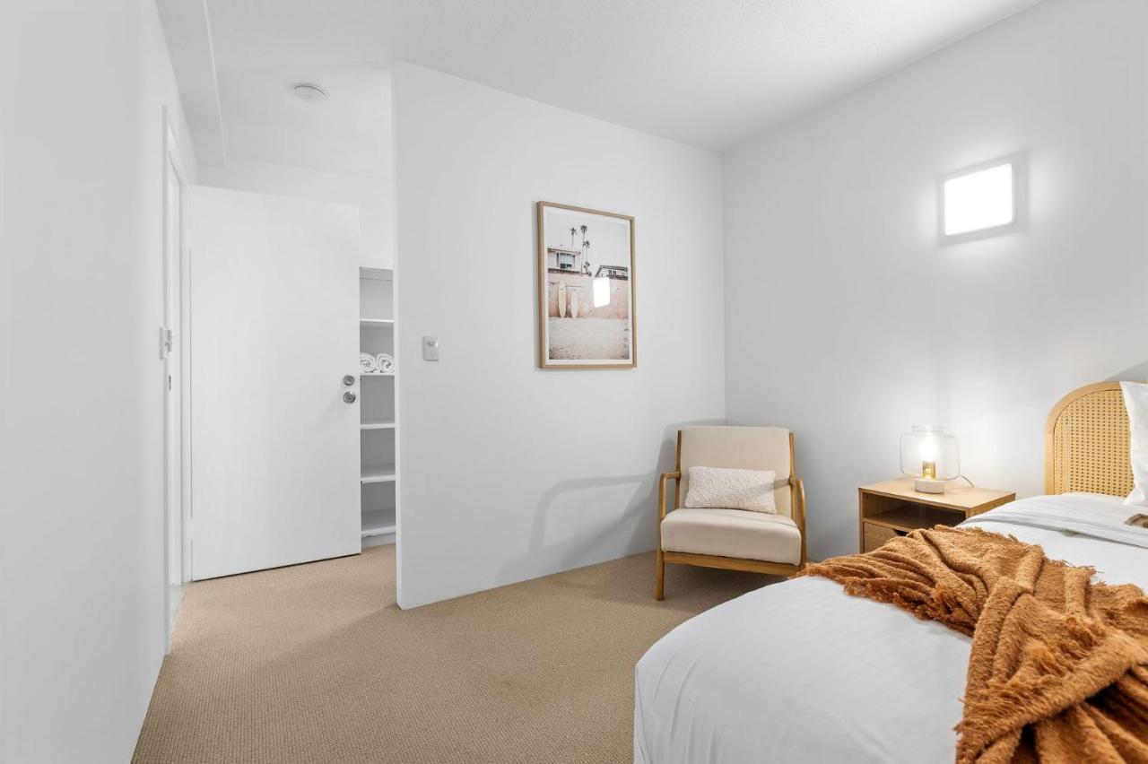 Apartment The Rocks Unit 2c *