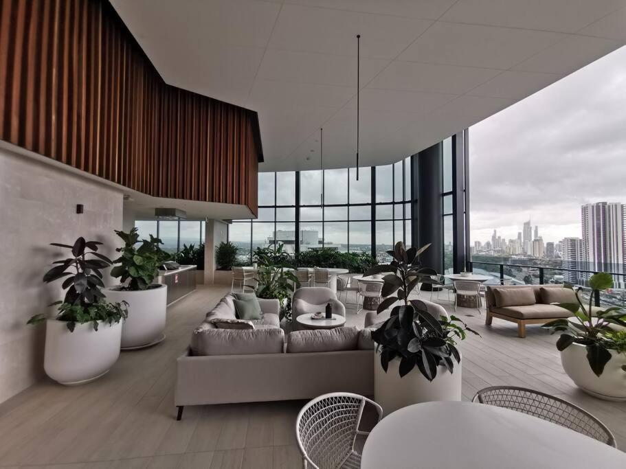Casino Residences 1 & 2 Bedroom Gold Coast