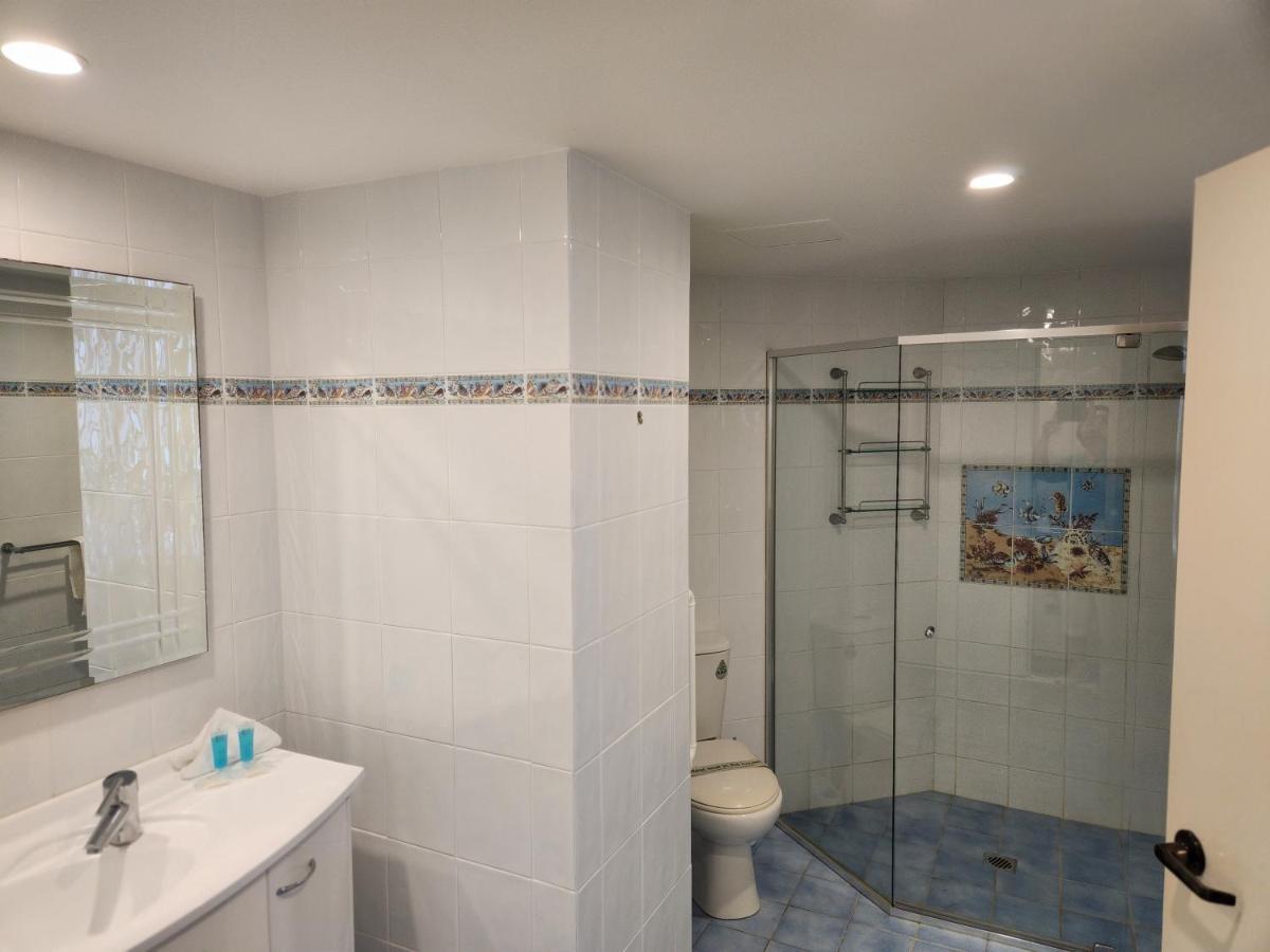 Surfers Hawaiian 3*