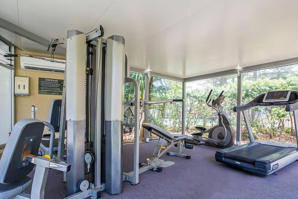 Apartment Zenith 2bd Absolute Beachfront Surfers Paradise Gold Coast
