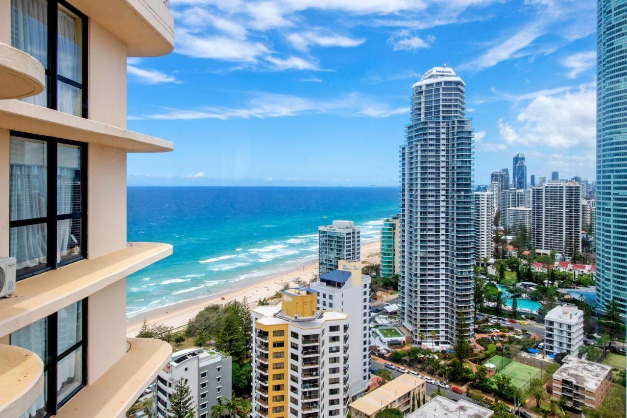 Escape In The Heart Of Surfers