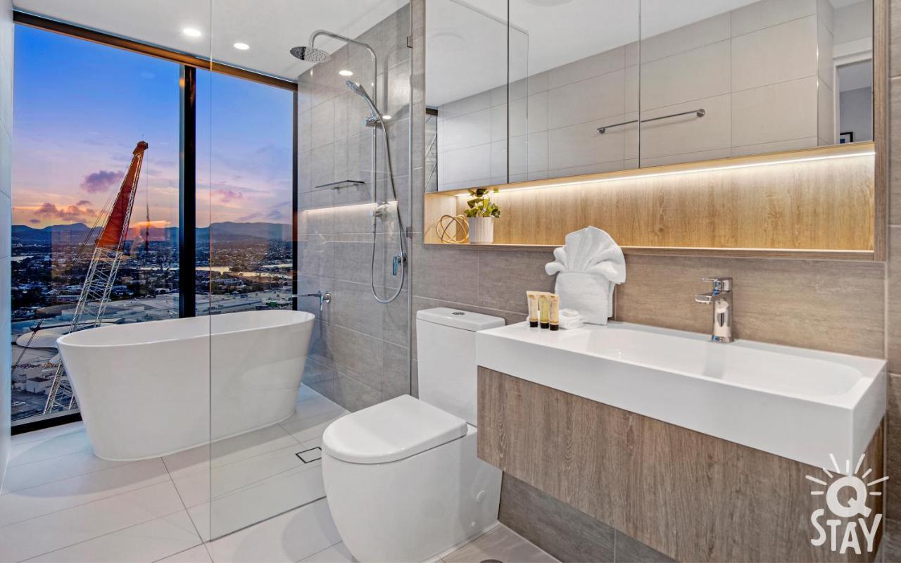 3 Bedroom Private At Casino - Q Apartment