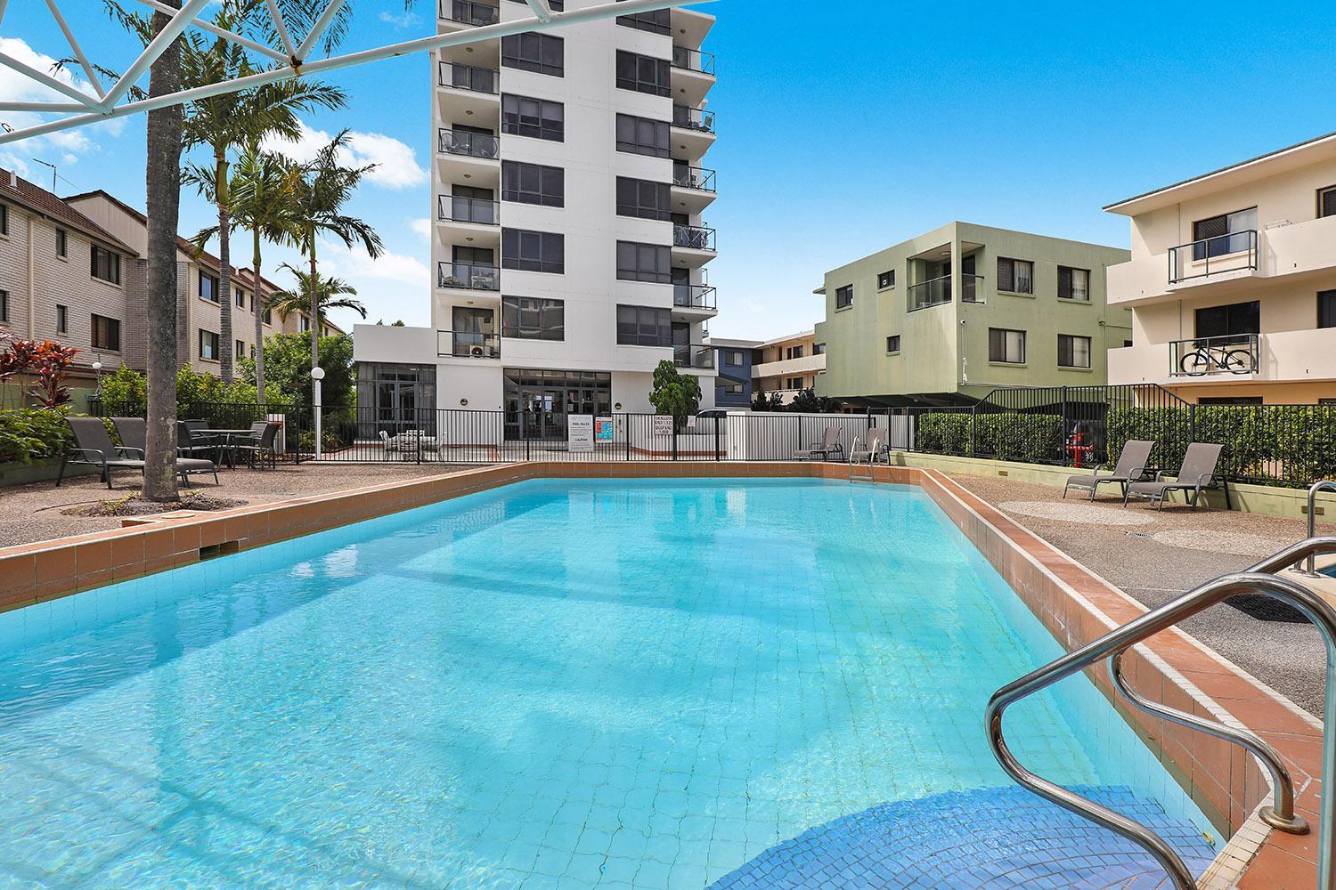 Aqualine On The Broadwater Aparthotel