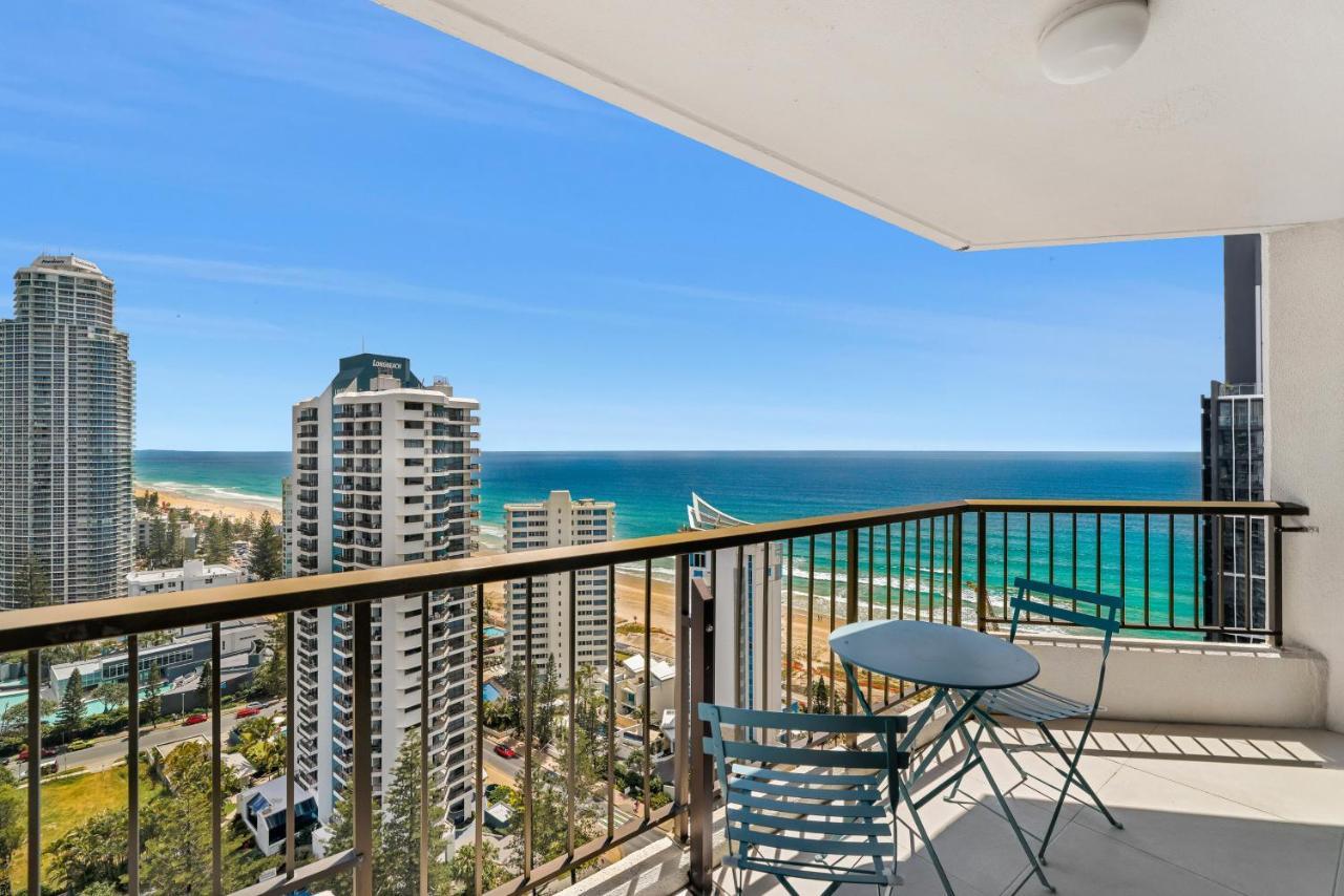 Surfers Century Oceanside Aparthotel