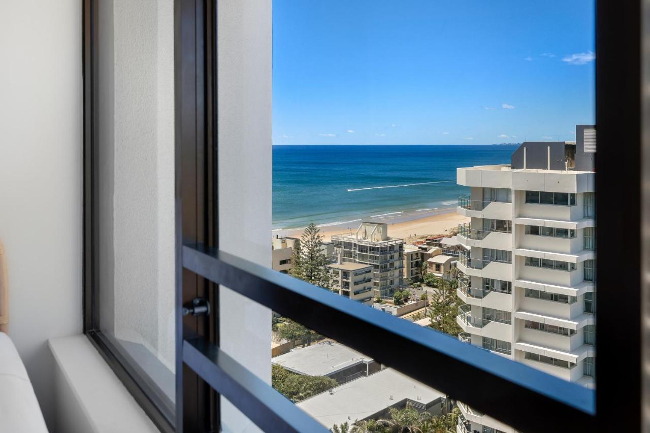 Aparthotel Surfers Century Oceanside 4*