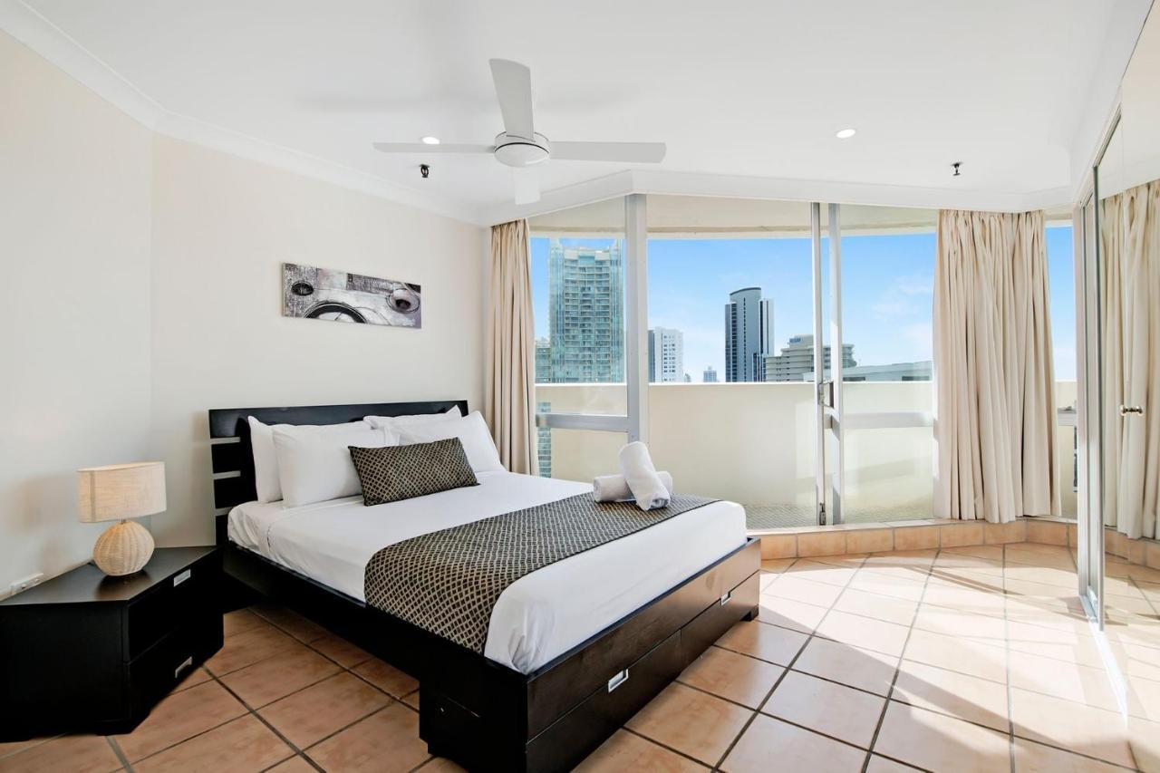 Apartment Focus Beachfront 2 Bedroom With Ocean Views