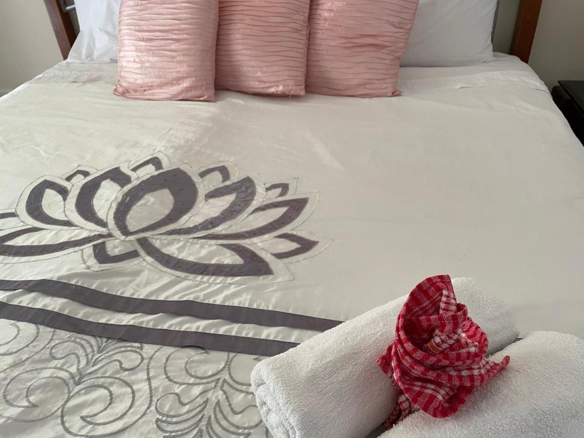 Theme Parks Amituofo Homestay * Gold Coast