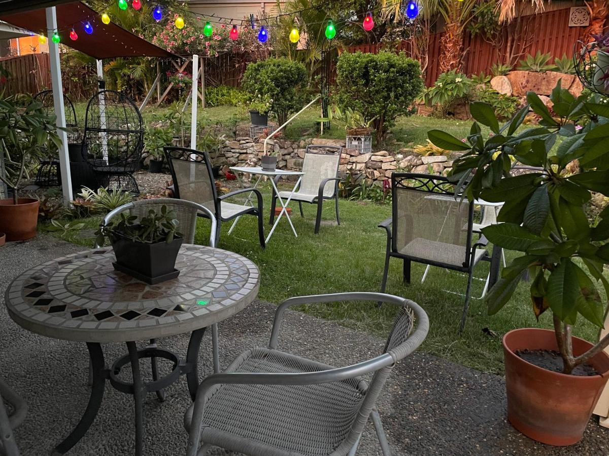 Theme Parks Amituofo Homestay