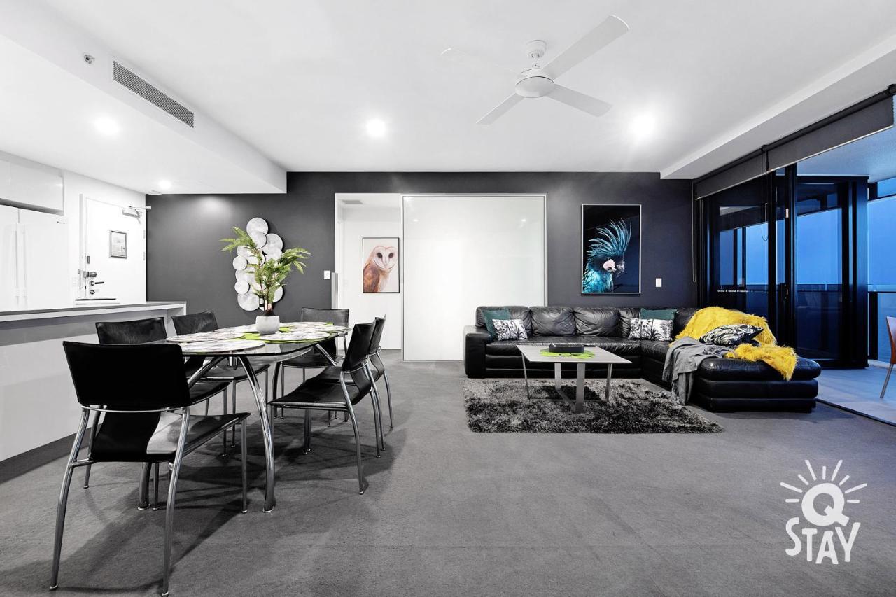 Circle On Cavill Surfers Paradise Mid Week Madness Deal - Q * Gold Coast