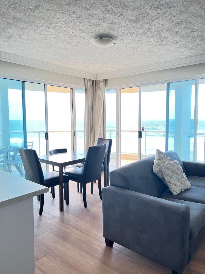 Regency On The 3*