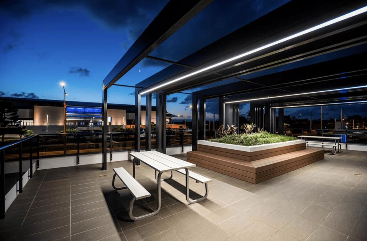 Apartment Synergy Modern Two Bedroom - Synergy Gold Coast