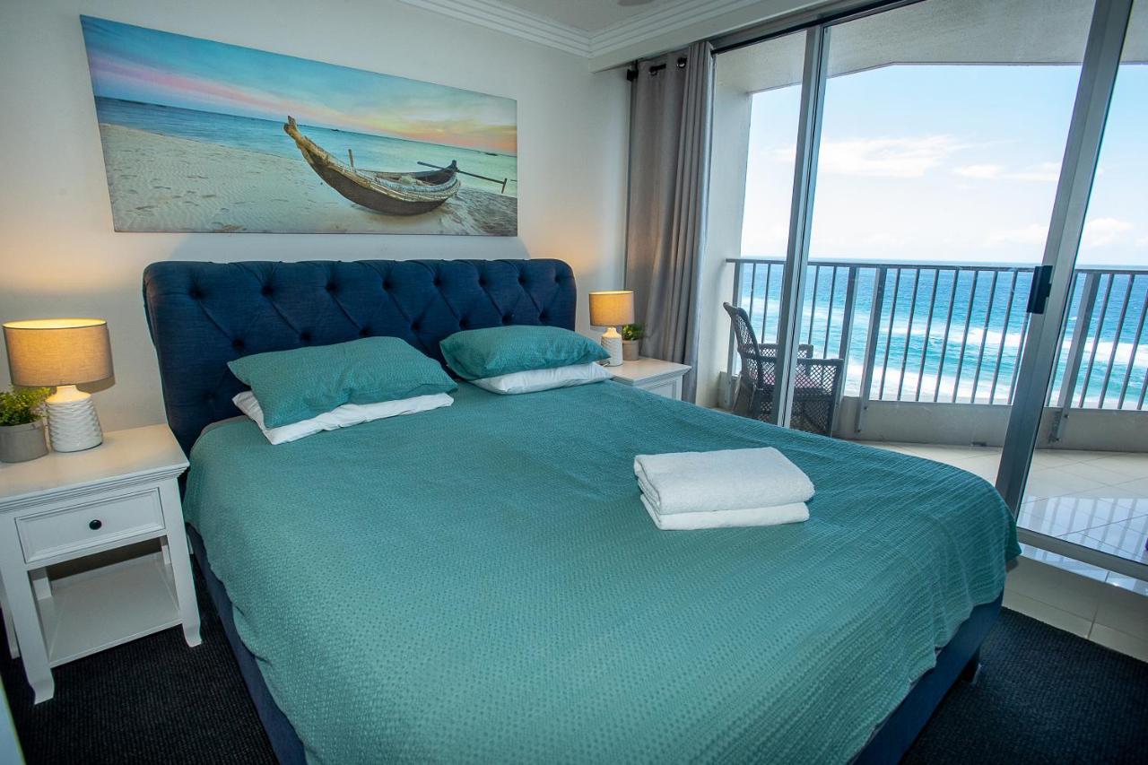 Beachside/ Paradise Views Apartment