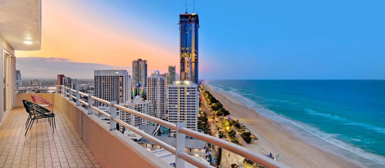 Aparthotel Zenith Ocean Front Gold Coast