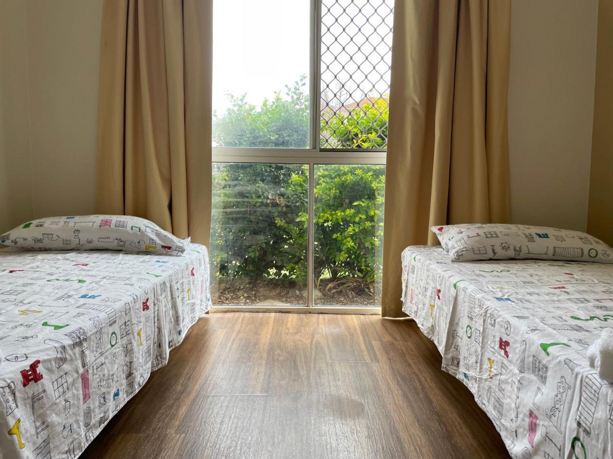 Theme Parks Amituofo Homestay