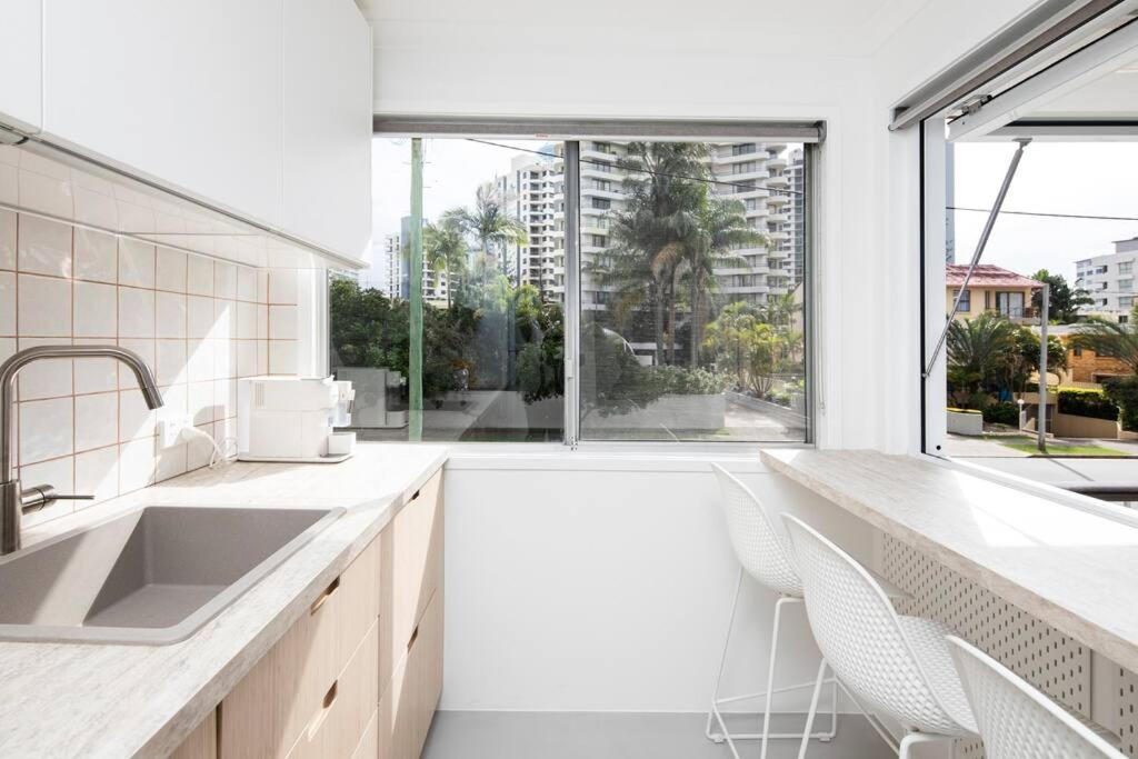 Apartment Freddies - Pet Friendly! Last Minute Discount!
